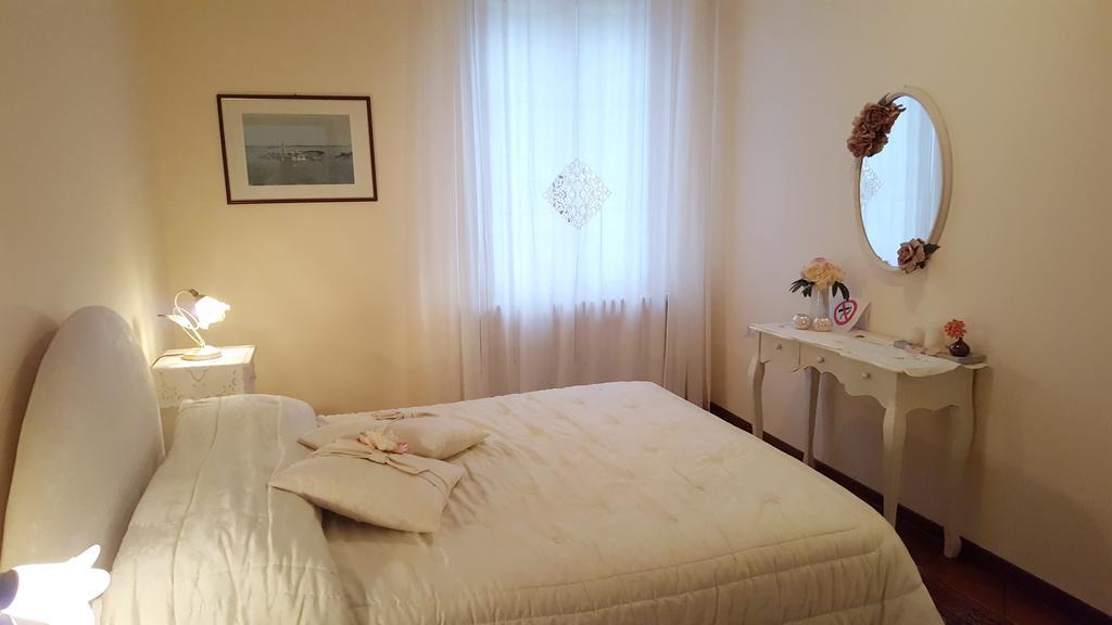 B&B Via Della Grotta モンスンマーノ・テルメ エクステリア 写真